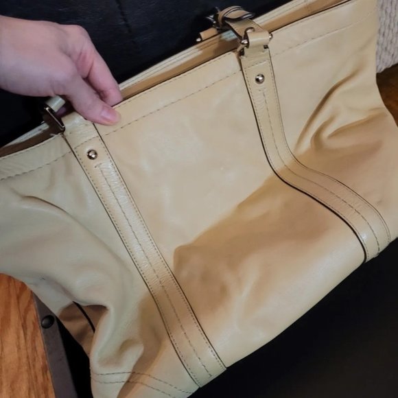 Coach Purse - Picture 5 of 5